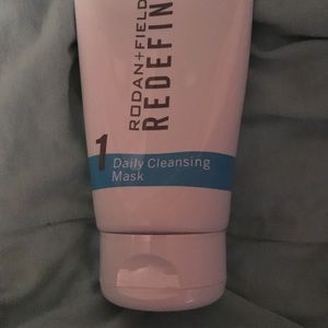 Rodan and Fields Daily Cleansing Mask